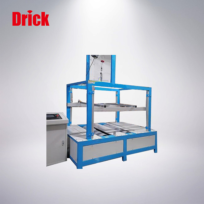 24 輪椅跌落試驗(yàn)臺(tái).jpg 24 輪椅跌落試驗(yàn)臺(tái).jpg