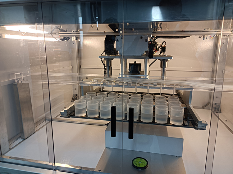 DRK-24自動稱重機 (4) 750.jpg